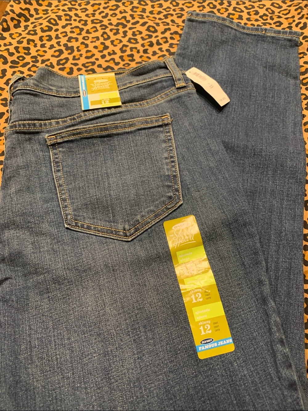 Brand New Old Navy Sweetheart Size 12 Women’s Jeans - Classic Stretch Denim